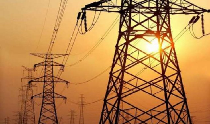 رئيس الوزراء يوجه بوضع خطة لتطوير قطاع الكهرباء والطاقة
