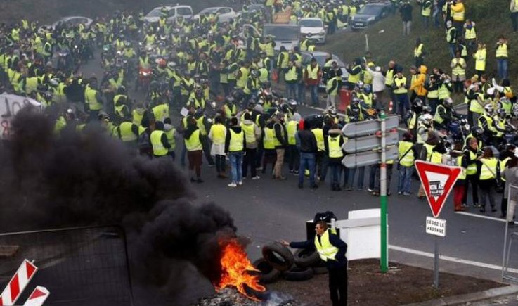 فرنسا:إصابة 60 شرطيا باحتجاجات ضد قانون الأمن