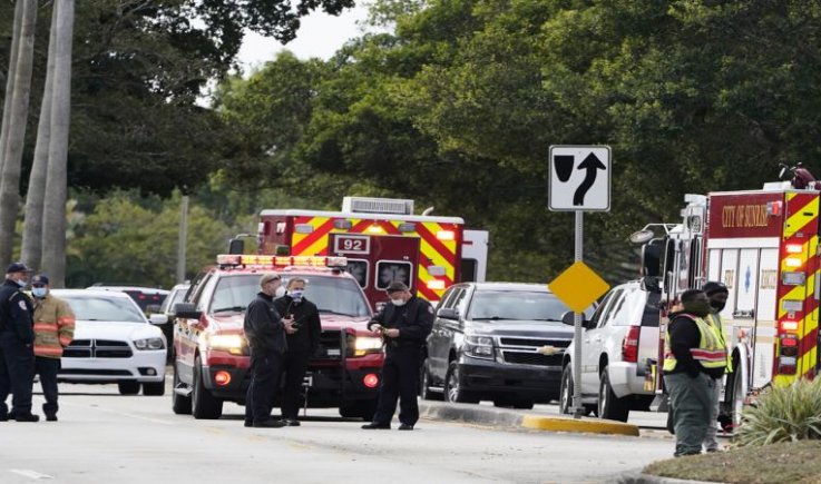 "رويترز": مقتل اثنين من عملاء اف بي اي في فلولايدا
