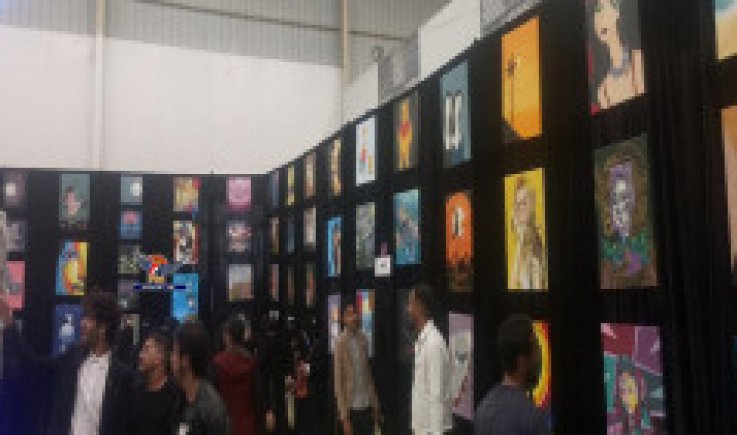 افتتاح معرض الفن التشكيلي والتصميم بجامعة العلوم بصنعاء