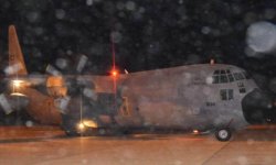 صحيفة بريطانية : هناك جنود بريطانيون يعملون سرا في مطار الغيضة بالمهرة