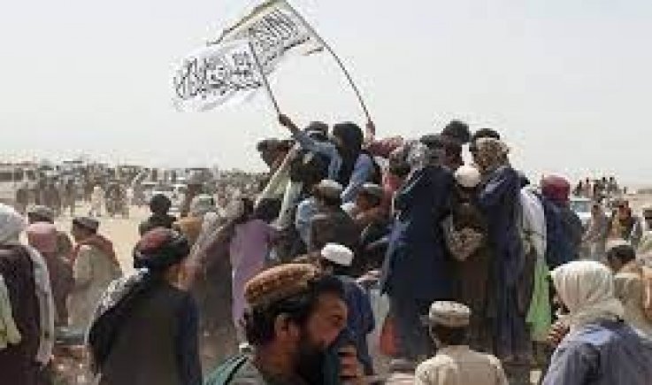 طالبان قاب قوسين أو أدنى من الاستيلاء على السلطة في أفغانستان