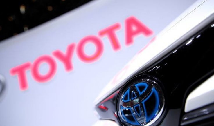 شركة تويوتا لصناعة السيارات تخفض إنتاجها من السيارات بنسبة 40 %