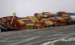 11 قتيلا ومفقودا بغرق سفينة شحن شرق الصين