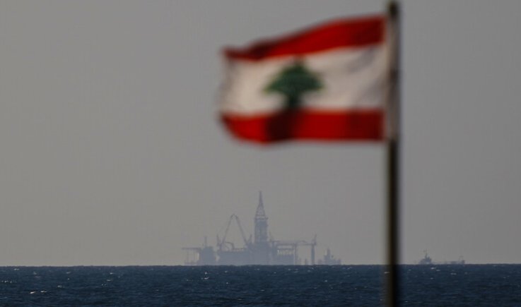 ارتفاع أسعار المحروقات في لبنان مع تراجع الليرة لأدنى مستوياتها