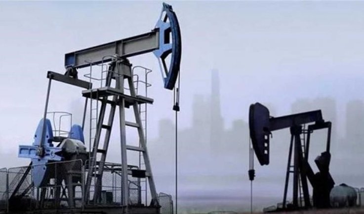 تراجع أسعار النفط بشكل كبير قياساً بارتفاعات الأسبوعين الماضيين