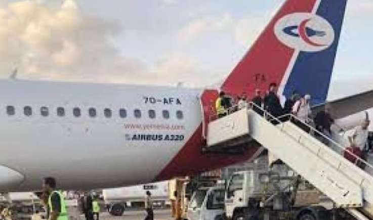 مدير مطار صنعاء يكشف عدد الرحلات المتفق عليها ويطالب بجدولتها فورا