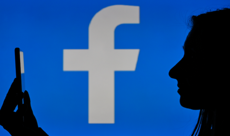 بلومبرغ: "فيسبوك" تسمح للمستخدمين بإنشاء حسابات متعددة عبر تطبيقها
