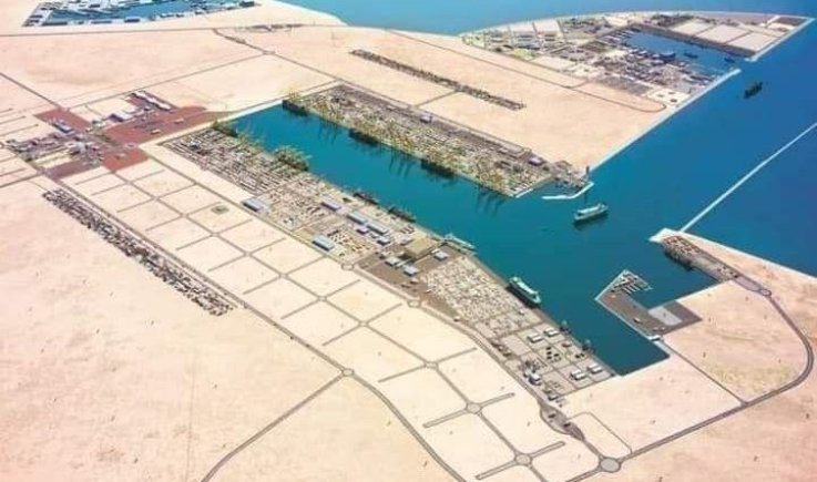 ميناء قنا يصاب بالشلل بعد عملية صنعاء العسكرية لوقف تهريب النفط الخام