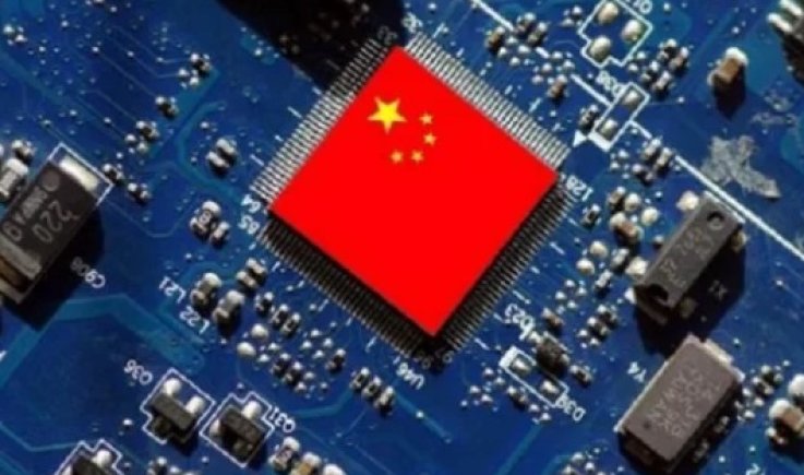 نمو انتاج صناعة المعلومات الإلكترونية في الصين بشكل مُطرد خلال هذا العام