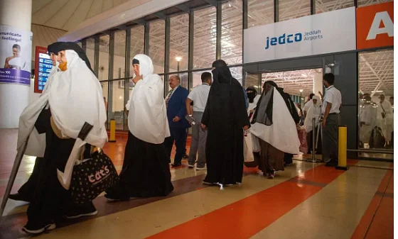 نائب القنصل اليمني في جدة: حجاج صنعاء حظيوا بتعامل غير مسبوق من السعودية