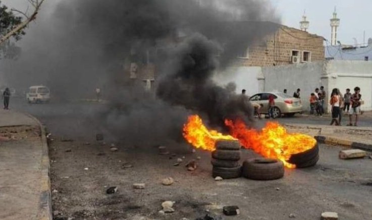 تواصل الاحتجاجات الغاضبة في عدن والمطالبة برحيل الاحتلال