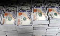 الدولار يتكبد خسائر مقابل العملات الآسيوية قبل اجتماع البنوك المركزية