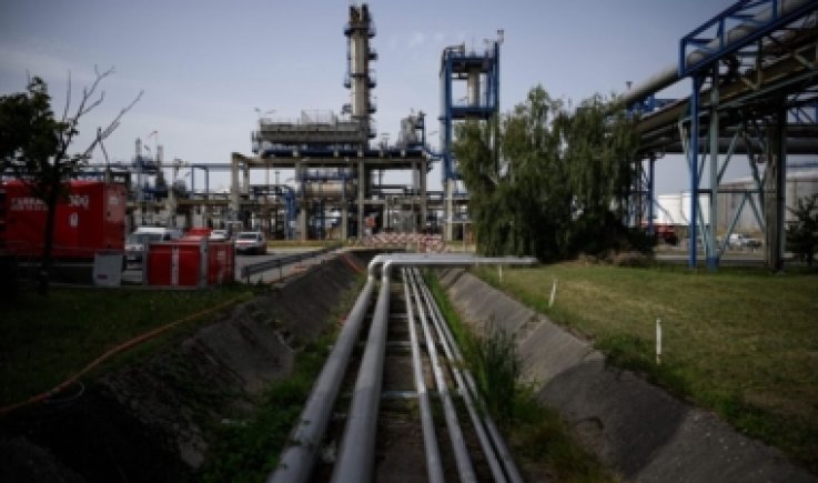 "بلومبرغ": ارتفاع أسعار النفط الأوروبي بسبب البحر الأحمر ومخاوف الإمدادات الليبية