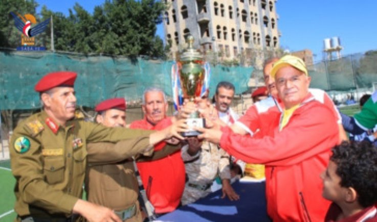 الاتصالات يتوج بلقب البطولة العسكرية الثانية على كأس الشهيد القائد