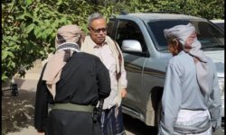 الدكتور بن حبتور يقدّم واجب العزاء لمحافظ شبوة في وفاة الشيخ محمد الطوسلي