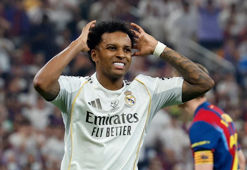 ريال مدريد يعلن إصابة مهاجمه البرازيلي رودريجو