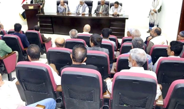 اجتماع برئاسة وزير النقل والأشغال لمناقشة خطط قطاع النقل