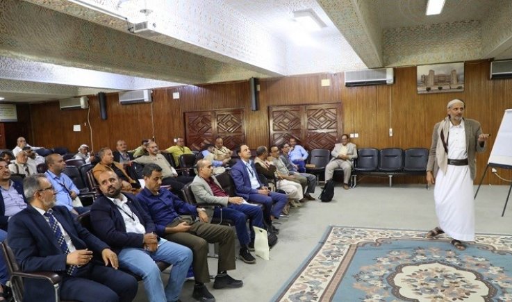 اختتام دورة تدريبية حول إجراءات مكافحة غسل الأموال بالهيئة العامة للبريد