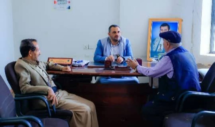 الرازحي يرأس اجتماعًا لمناقشة تحضيرات الاحتفال بأعياد الثورة اليمنية