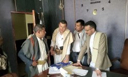 نائب وزير العدل يطّلع على سير العمل بمحكمتي حيس والخوخة الإبتدائيتين