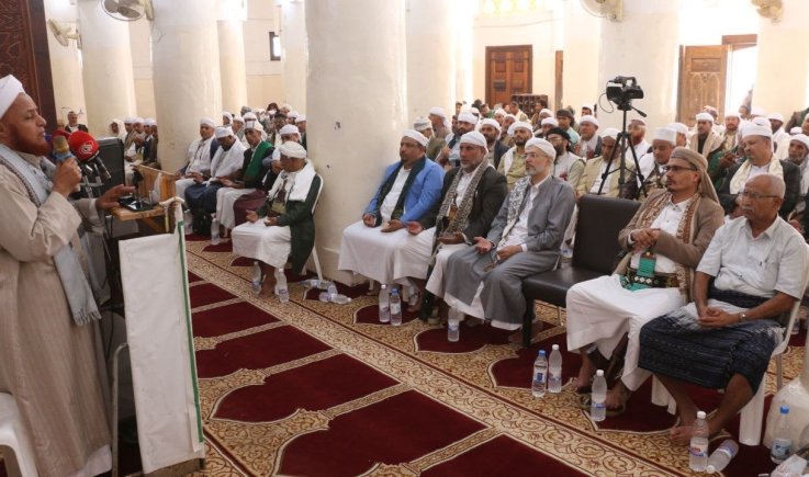 لقاء موسع لعلماء محافظة تعز رفضًا لتحشيدات العدو السعودي وجرائمه في اليمن
