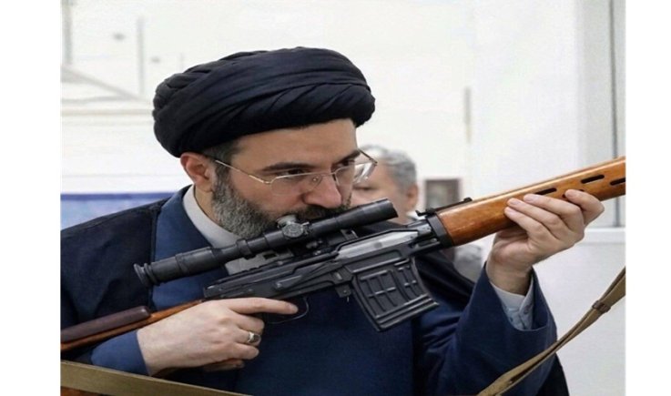 السيد مجتبى الخامنئي: أصول العدو الأمريكي-الصهيوني تحت نيراننا وردّنا بلا حدود جغرافية